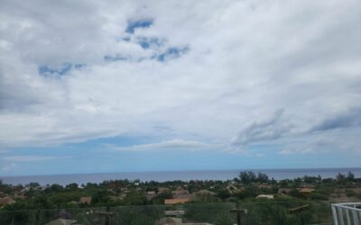 Superbe opportunité locative: Magnifique Penthouse avec  vues spectaculaires à 180° du lagon et La Tourelle